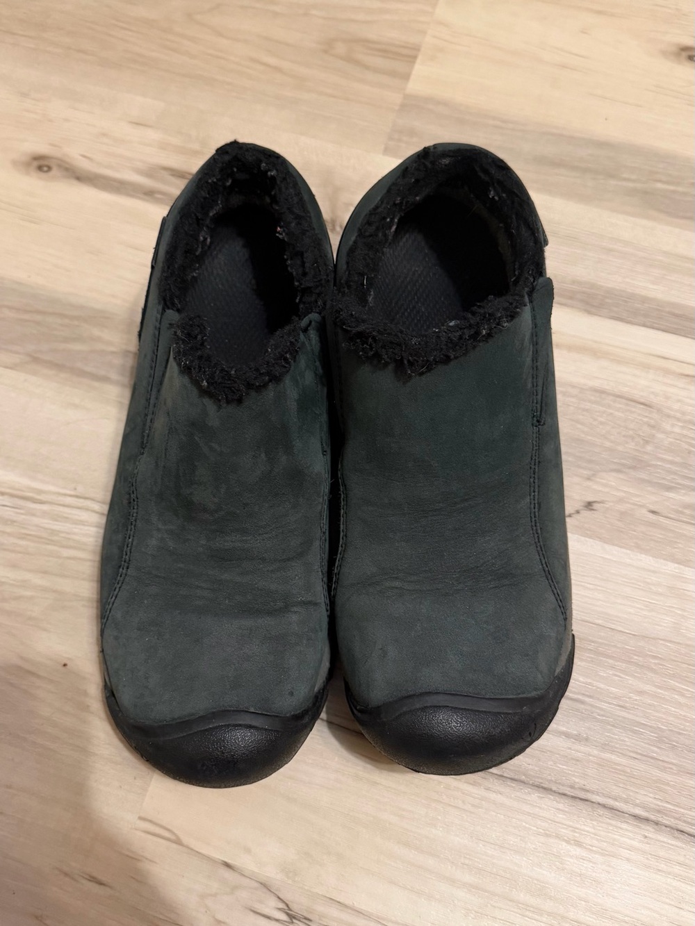 Keen Women’s Slip-On Cozy Shoes